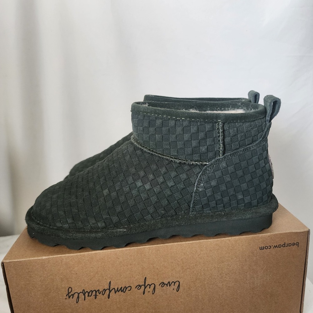 BEARPAW Women's Amy Suede Bootie w/Rain & Stain Repellent Seaweed 10